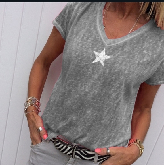 Cute But Sexy XXL T-Shirt - Picture 2 of 9